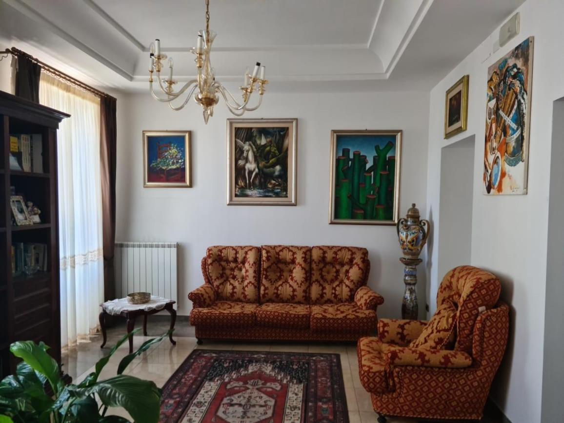Appartamento Deluxe Centrale, 가에타 외부 사진